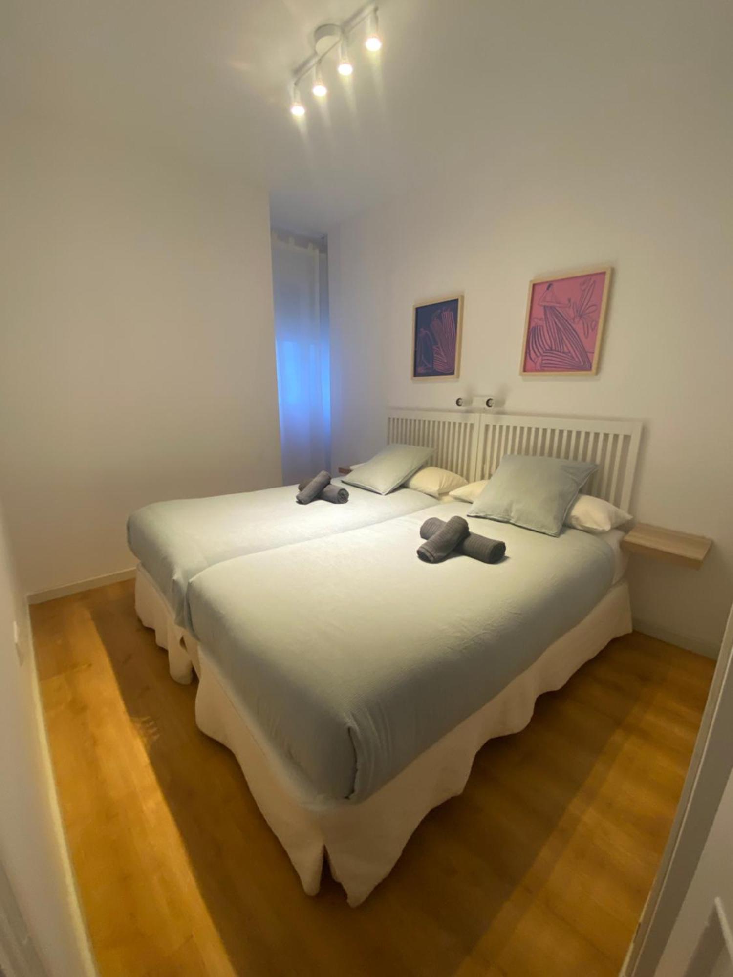 2 Bedroom Virgen De Begona Sevilla Eksteriør bilde